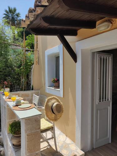 Corfu sea view house - Live in Corfu like a local!