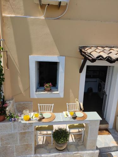 Corfu sea view house - Live in Corfu like a local!