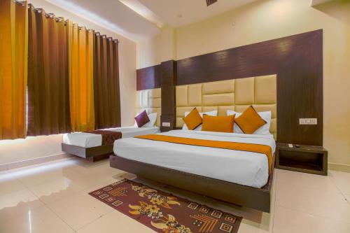 Superior Triple Room image 7