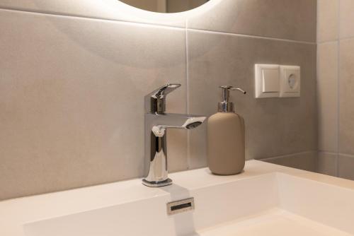 Great 2-room Loft with 2 bathrooms and 2 kitchen, Berlín (foto 9)