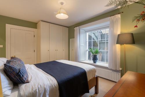 Spectacular 2 Bedroom Apartment with Sunny Garden & Terrace, Dublín (foto 8)