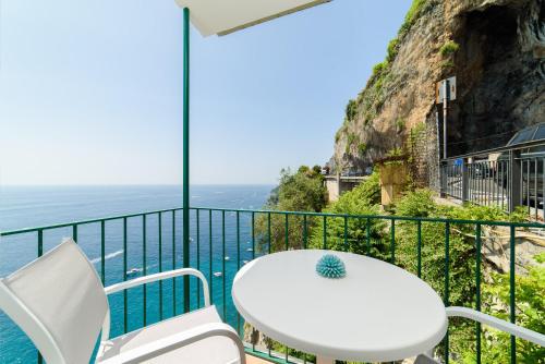 Alrededores, La Dimora del Maestro in Amalfi City Center