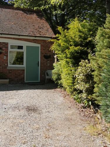 Risley Guest House - main image