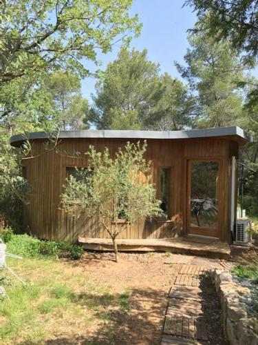 Chalet dans plusieurs hectares de nature