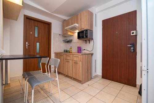 Regem Pokoje Nowogrodzka 2