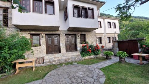 Αρχοντικό Βαρσάνη - Accommodation - Metsovo