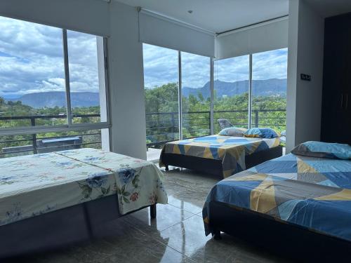 Villa campestre Casa Blanca Full House in Agua de Dios