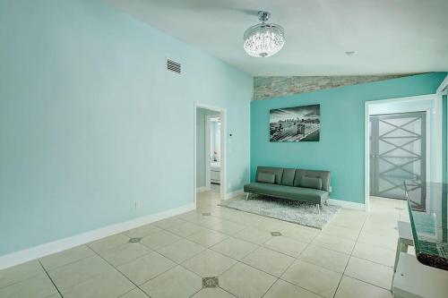 Chateau Grove in Port Saint Lucie, USA