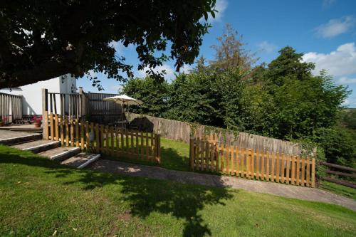 Swallow Cottage at Robin Hill 4