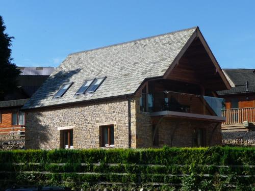 Aikbeck Lodge - main image