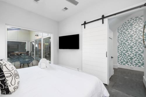 The Polygon Park Circle Mins to Dwtn and Beach The Polygon Park Circle Mins to Dwtn and Beach