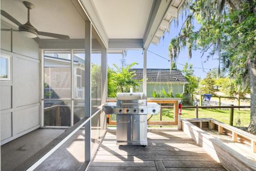 The Polygon Park Circle Mins to Dwtn and Beach The Polygon Park Circle Mins to Dwtn and Beach