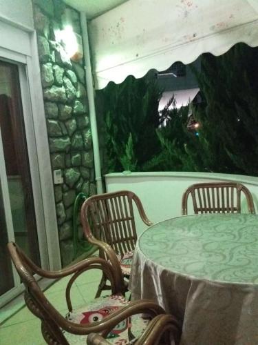 Green House - image 3