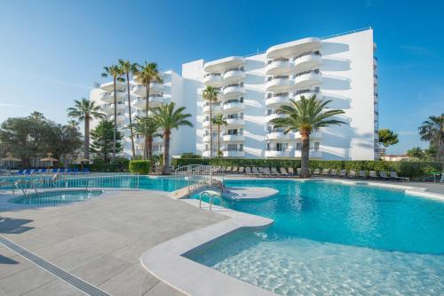 Aparthotel Alcúdia Beach - image 3