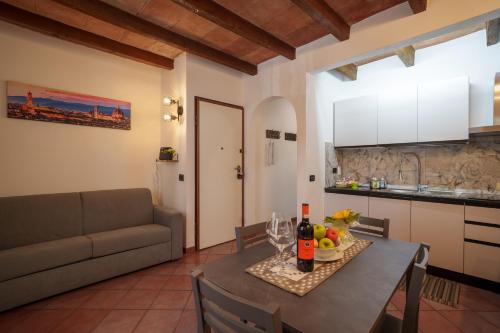 Fiorino Apartment - Piazza della Liberta