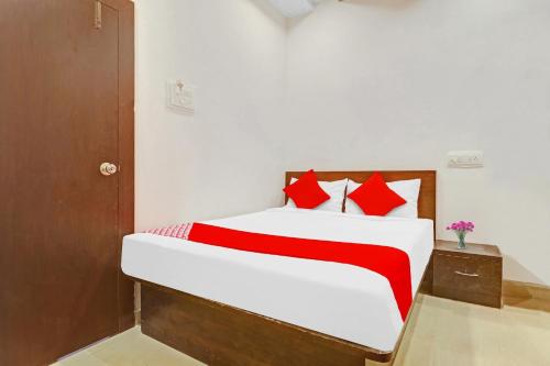 OYO Flagship Hotel R Square Near LB Nagar Metro Station