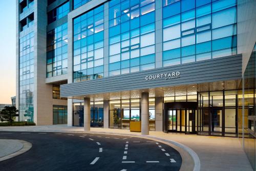 . Courtyard by Marriott Sejong