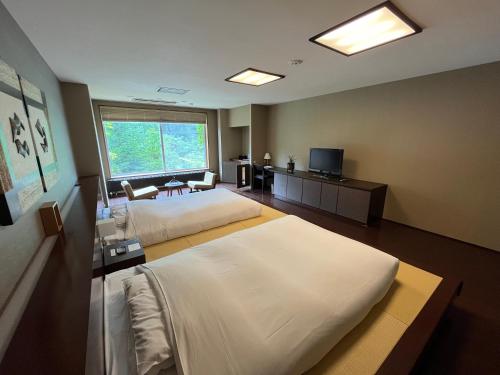 Suichokan Female Only