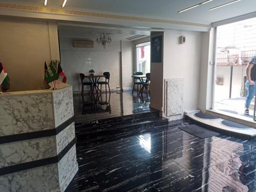 Elite brand - image 13