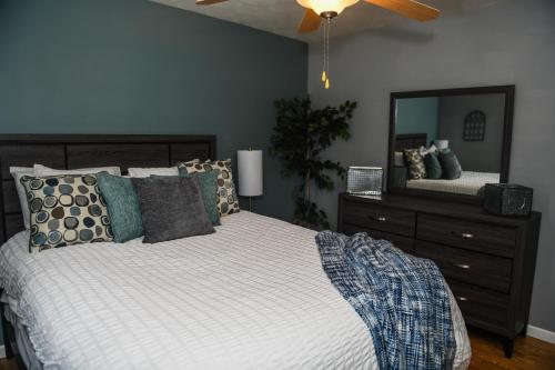 5 Star with Direct Access to Brimstone Recreation Game Room Comfortable Up to 4 Bedrooms Stylish