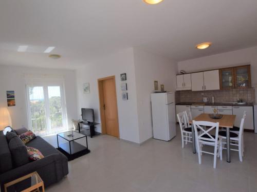  Not detached home with private terrace and garden in Mandre