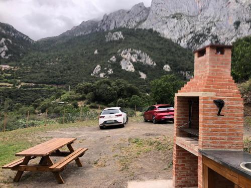 Casa Maribel. Casa rural en Lebeña, Picos de Europa