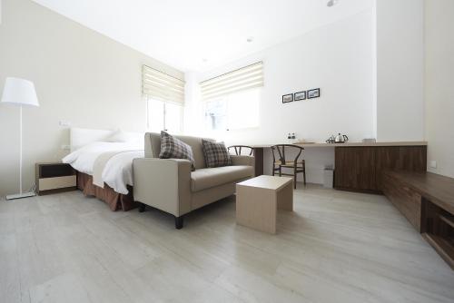 1 queen bed