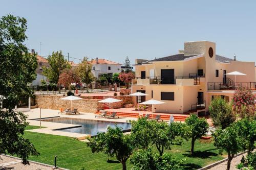 VILLA DOS R'S in Avis