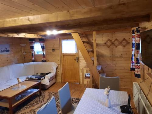 Holiday house Radić (Holiday house Radic) in Doljani Zumberacki