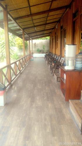 Išorė, Ue datu Cottages in Tentena