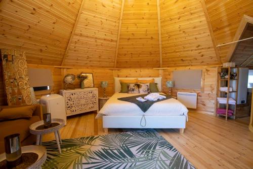 Ô refuge divin, Chambres d'hôtes et logements insolites (O refuge divin, Chambres d'hotes et logements insolites) in بانناي