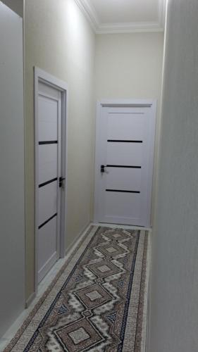 Begzod's room - Tap to explore photos
