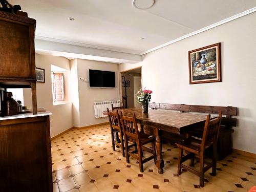  CASA NARCISA - Perfecta para familias y grupos - Valle del Silencio in San Clemente de Valdueza