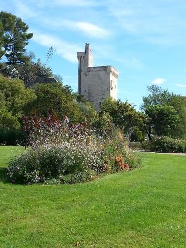 Maison indépendante climatisée dans quartier calme