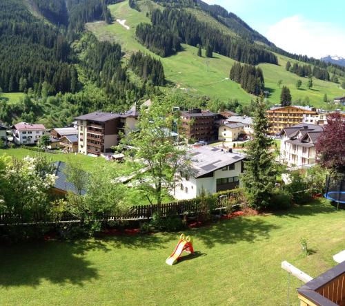 Haus Willibald Zell Am See Price Address Reviews