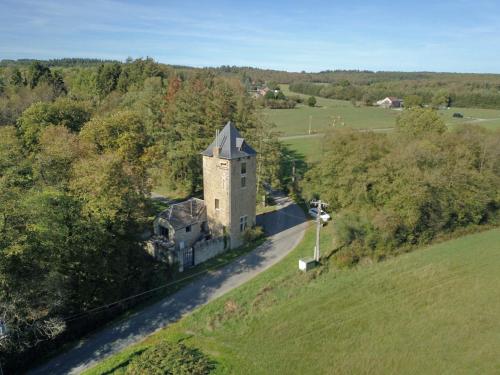 Attractive Holiday Home in Marche-en-Famenne with Garden