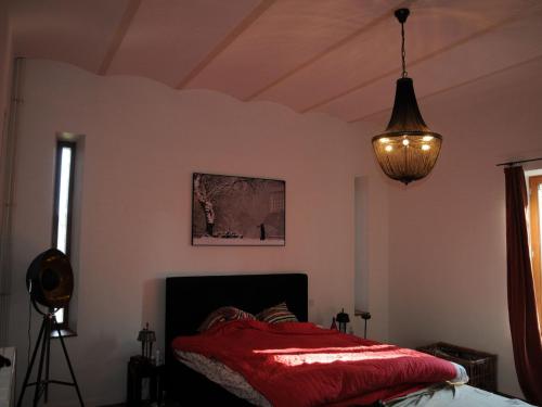 Attractive Holiday Home in Marche-en-Famenne with Garden