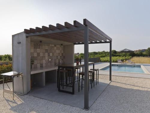 Villa in Kanfanar with Private Pool, Kanfanar (Canfanaro) (foto 5)
