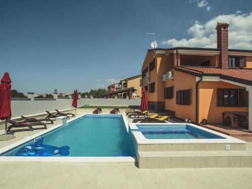 Modern Villa in Pula with Private Swimming Pool