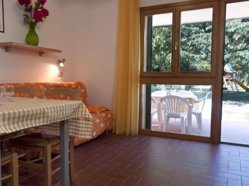 A semi detached bungalow with AC near the coast of Tuscany