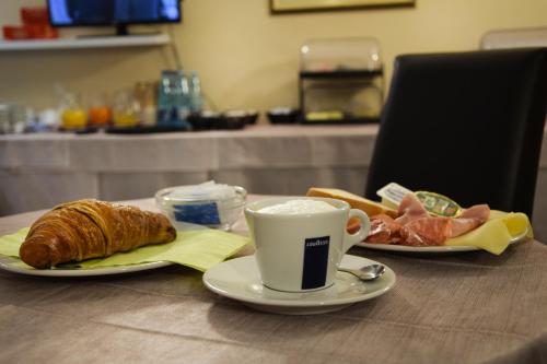 Їжа та напої, Hotel Valentino Du Parc in Турін