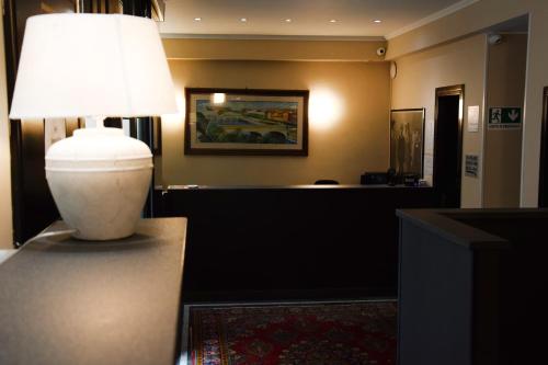 Фойє, Hotel Valentino Du Parc in Турін