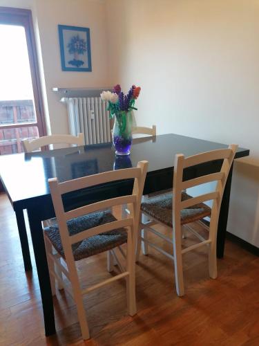  ATTICO CON VISTA MOZZAFIATO, Ferienwohnung in Borgo San Dalmazzo