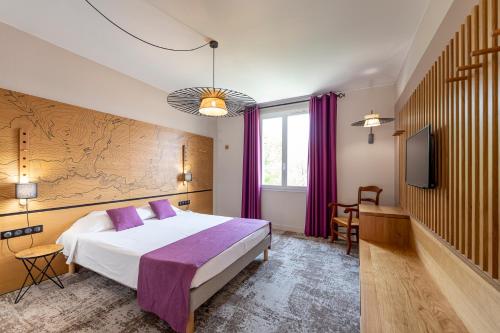 Hotel Les Restanques De Moustiers - image 5