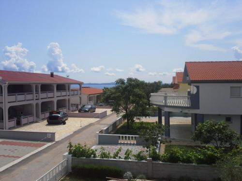 Apartment Zlatoperka