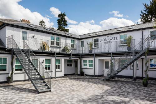 The Lion Gate Mews - Hotel - Kingston upon Thames