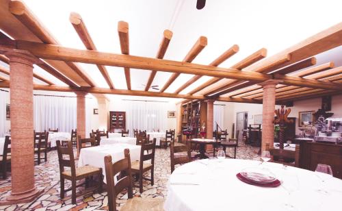 Quari Hotel Restaurant & Pizza