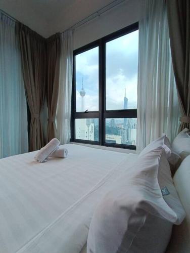 CL 30A Super KL View Infinity Pool KLCC