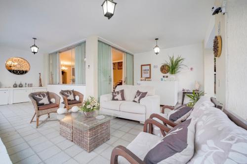 設施, Casa de Maria Suítes (Casa de Maria Suites) in 彼達迪