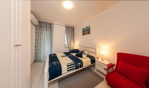 Apartment with Terrace image 10